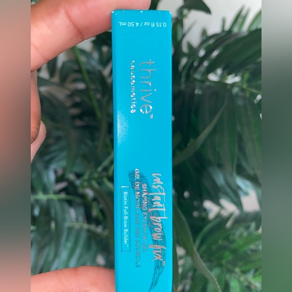 Thrive Causemetics Instant Brow Fix Semi-Permanent Eyebrow Gel - Picture 2 of 2